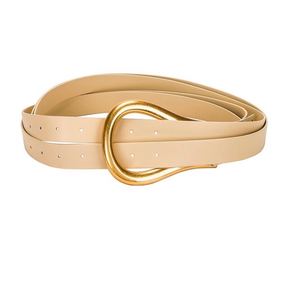 BOTTEGA VENETA beige horseshoe buckle belt. - Picture 11 of 16